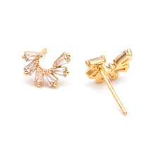 Medium Studs
