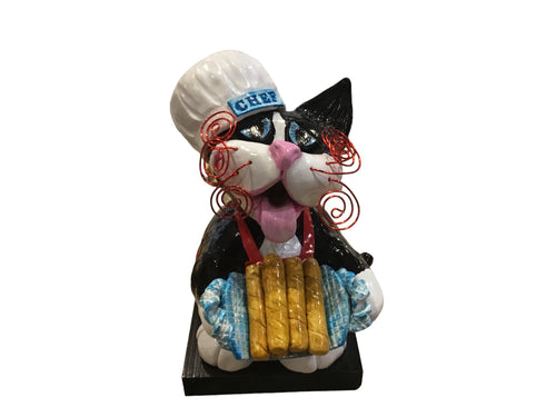 Little helper chef cat