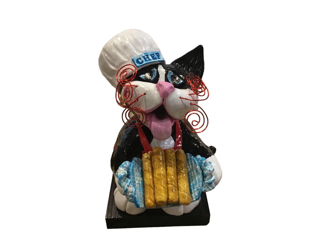 Little helper chef cat