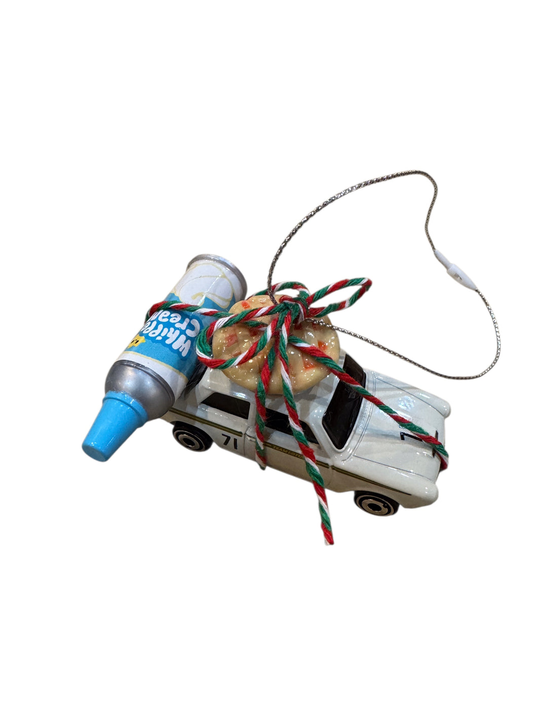 Pie on Lotus Ornament