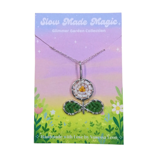 Round Flower Pendant Necklace - White