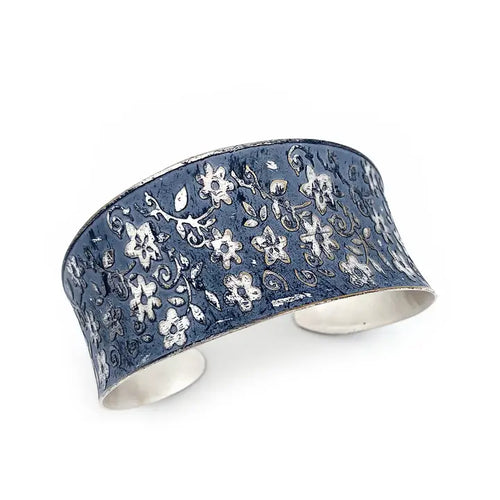 Silver patina bracelet-blue small floral