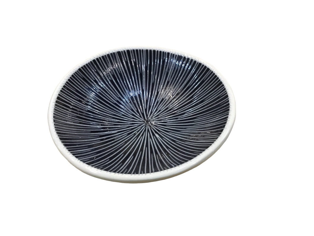 Black and White Starburst Dish