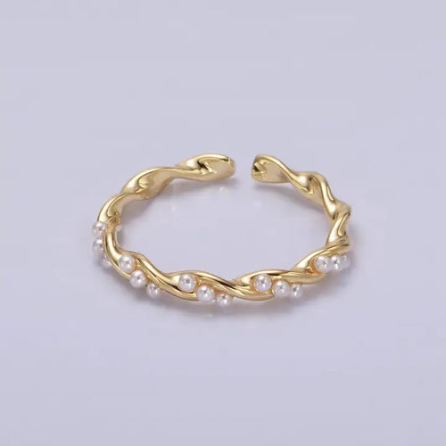 14K Gold Filled Dotted Pearl Lined Croissant Twisted Ring