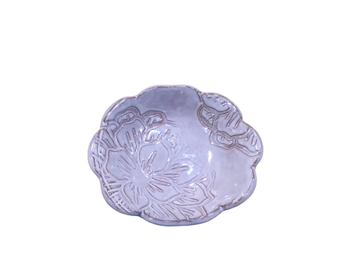 Small scalloped hydrangea bowl