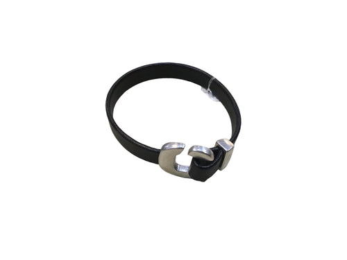 Blk 10mm leather bracelet with hook