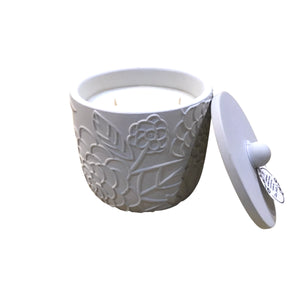 White Floral Print Candle- Cactus Flower