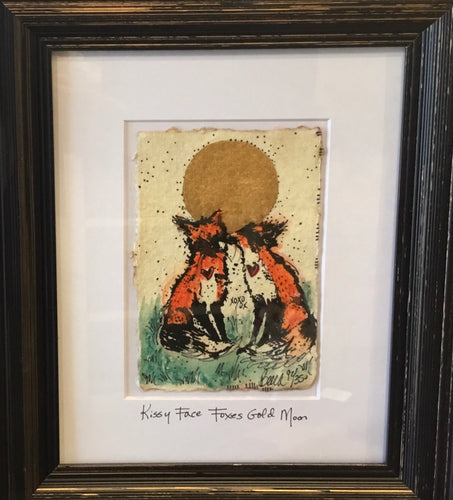 Kissy face foxes gold moon