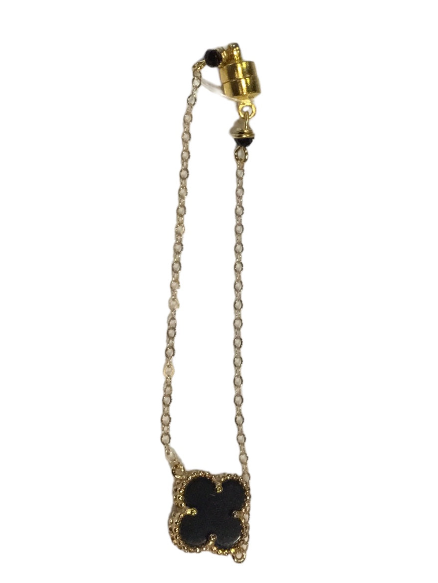 Black Clover on 14k Gold Chain Bracelet