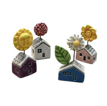 Tiny House - Trinket on Roof