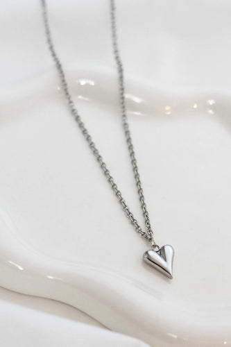 Silver Puff Heart Necklace 18