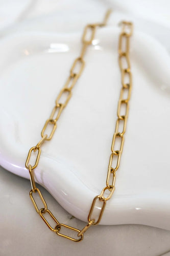 Gold Chunky Paperclip Necklace 16