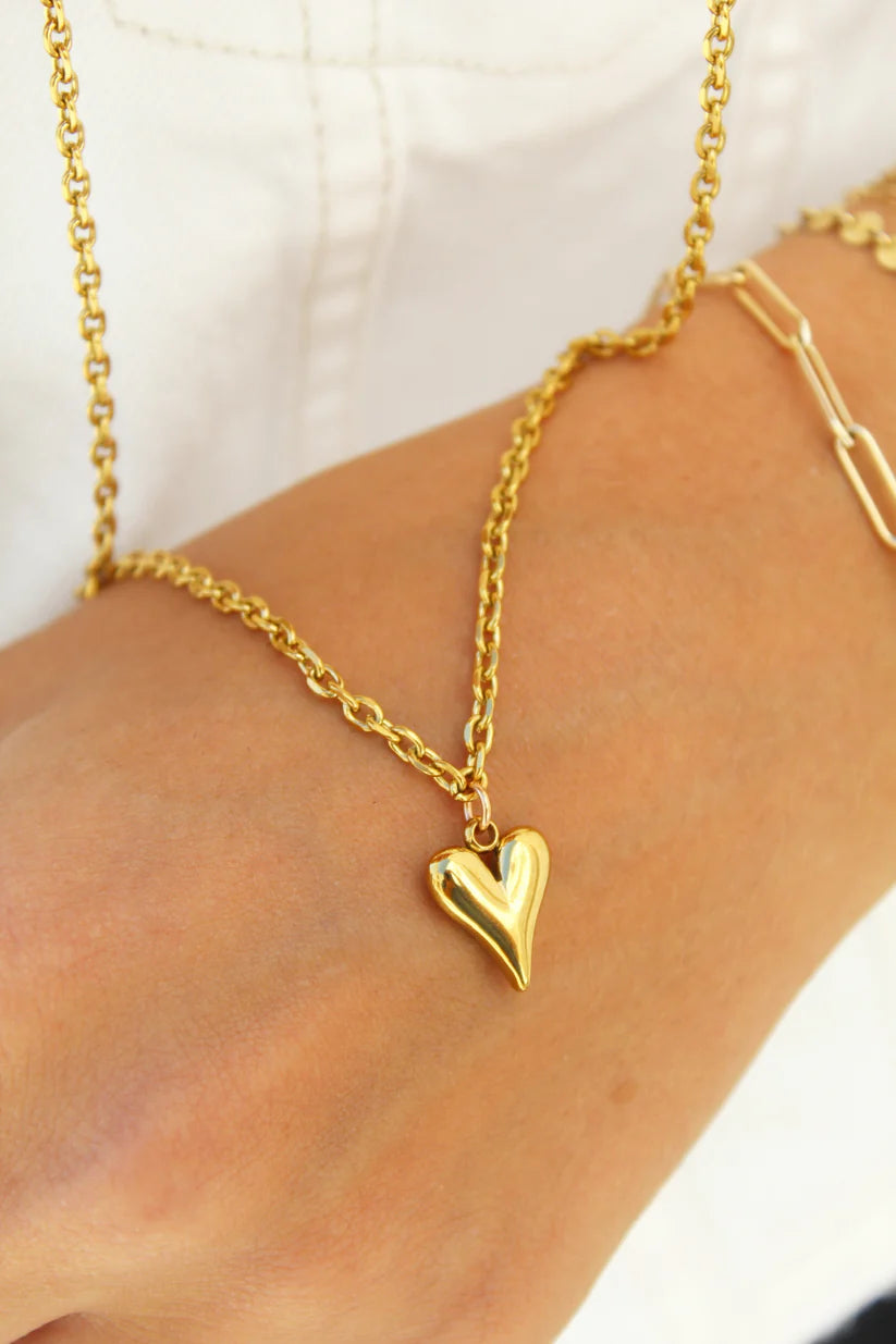 Gold Puff Heart Necklace 18