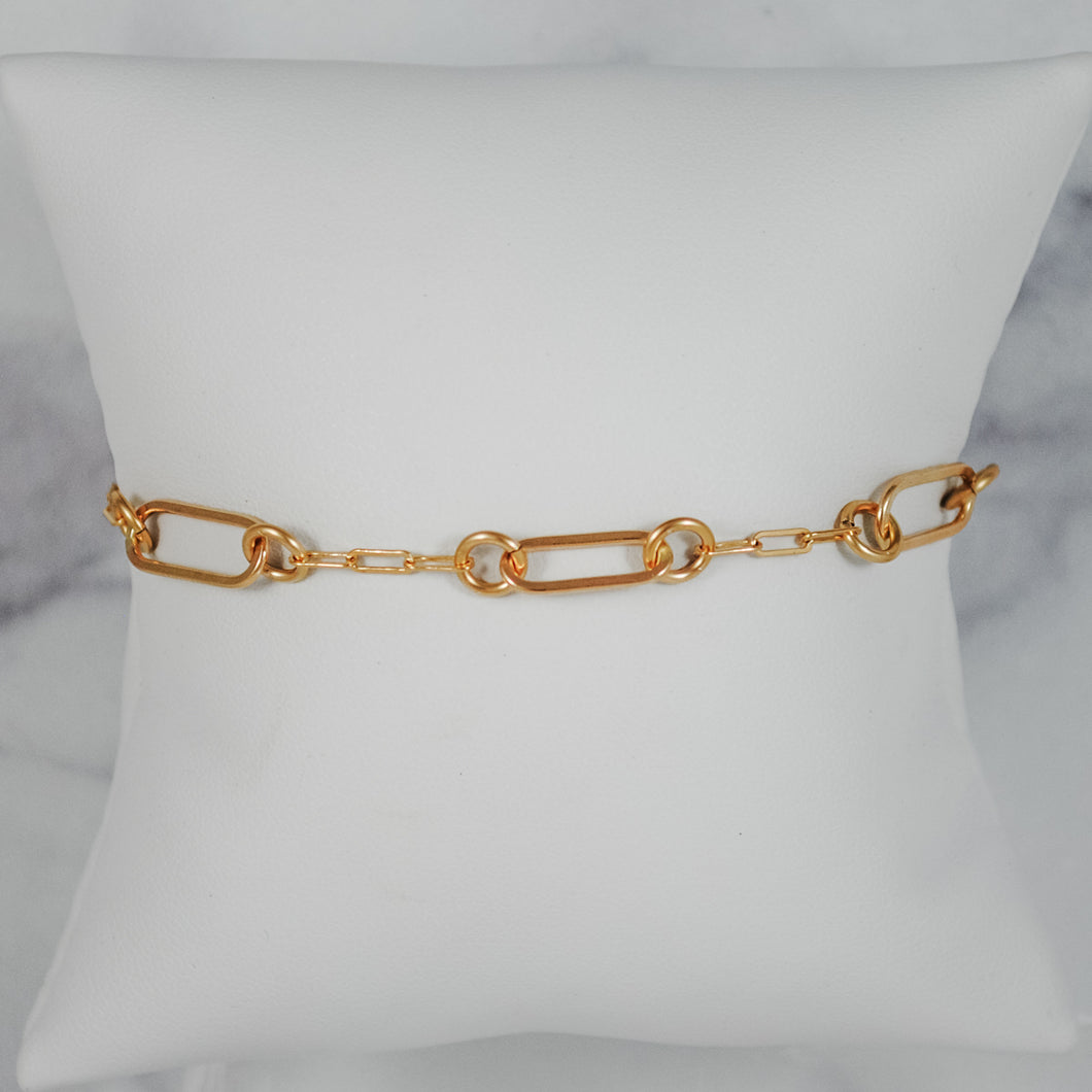 Paperclip Floating Link Bracelet - gold-filled