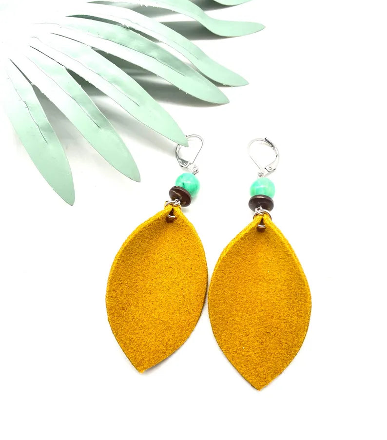 Layla Leaf Earrings - Yellow