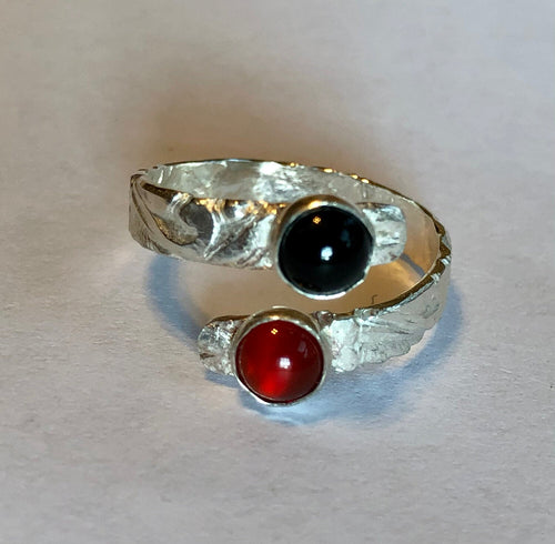 Onyx and Carnelian Ring