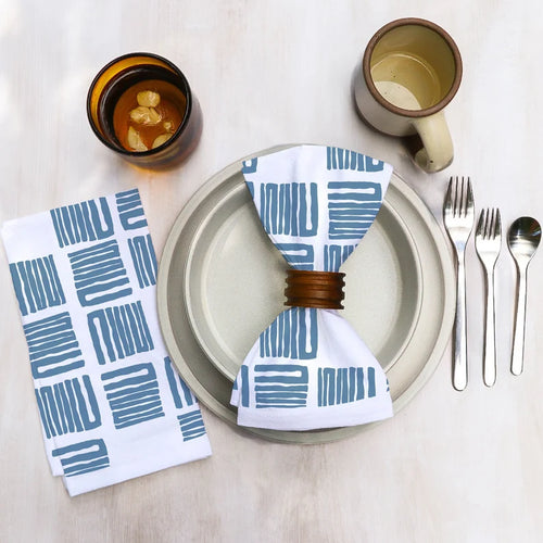 Cotton Dinner Napkins with Zigzag Squares