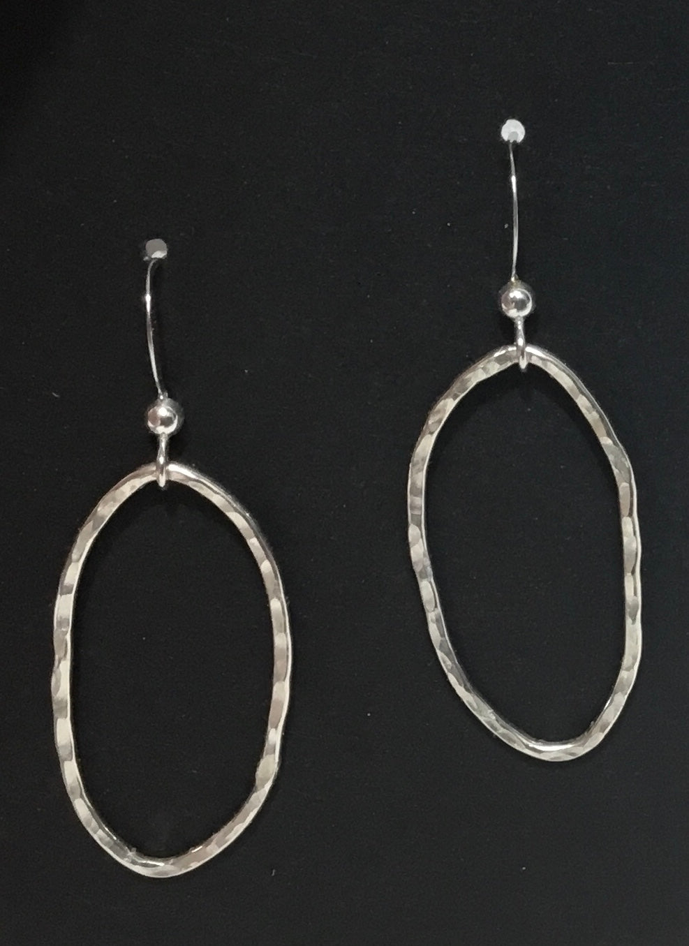 Medium Oval Hoop Earrings