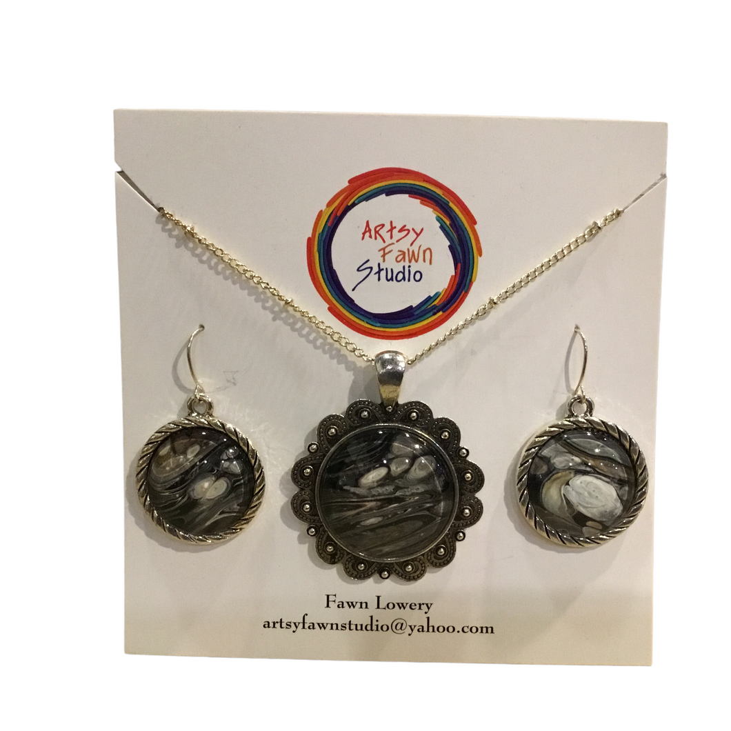 Grey/black painted glass necklace/earrings