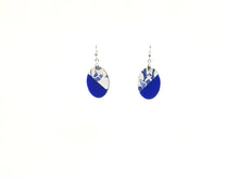 Oval dangle Earrings