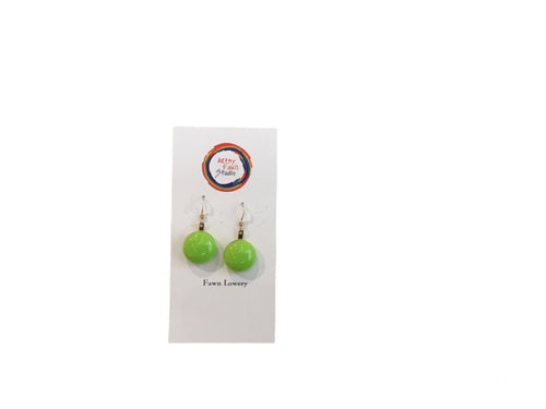Green/round fused glass earrings