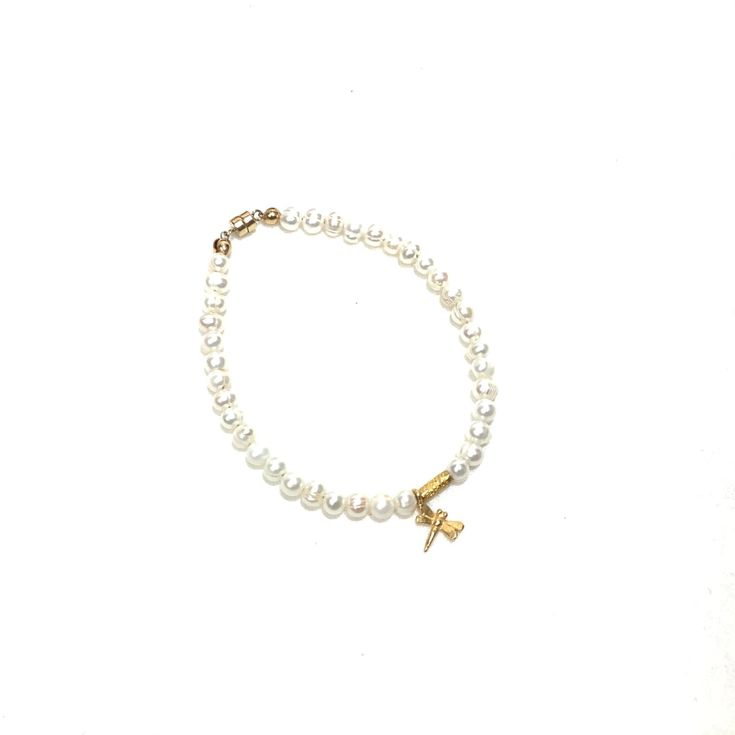 Bracelet - Gold Vermeil with Fresh Water Pearls and magnetic clasp