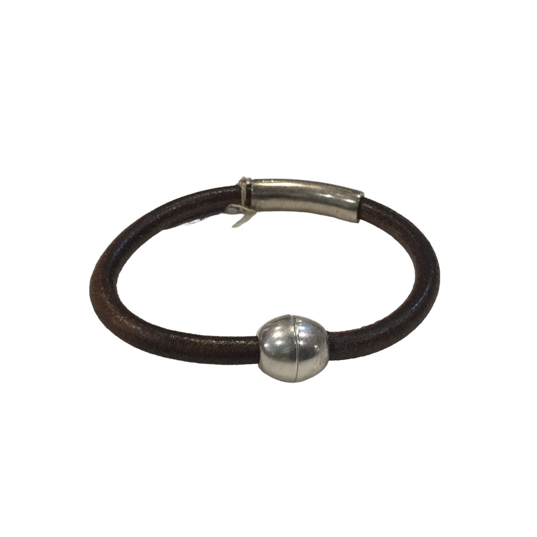Brown Leather Round Bar Magnetic Bracelet