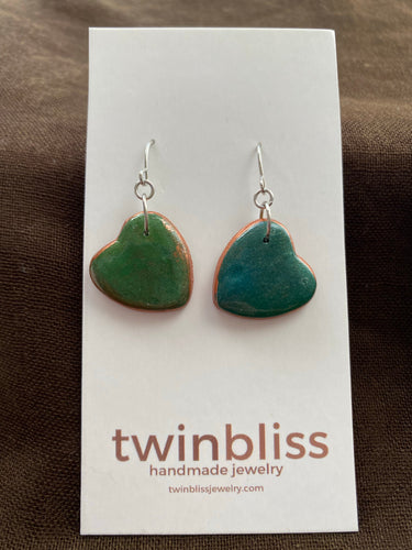 Earth & Sky Artisan Earrings - Dark Hunter Green/Copper Med Hearts