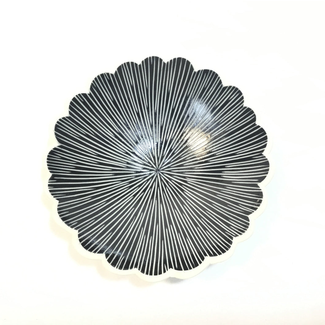 Carved Scalloped Bowl